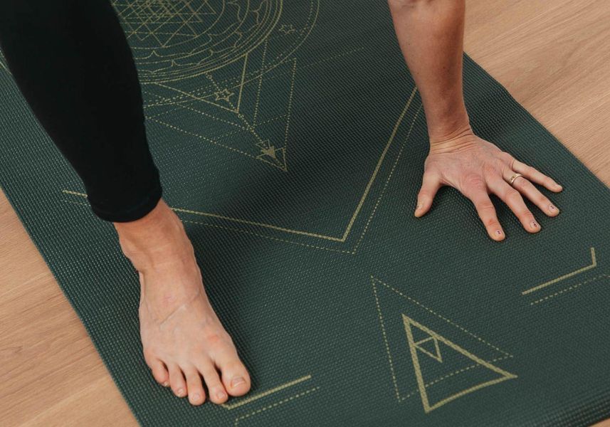 Килимок для йоги Bodhi Leela Yantralign - Янтра Forest Green 183x60x0.45 см 896bfyg фото