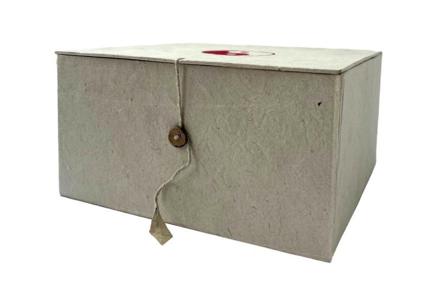 Подарочная коробка с символом Инь Ян 22&times;22&times;12 см белый rao412BYY22wh фото