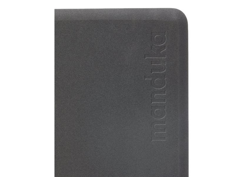 Мини-блок для йоги Manduka Travel Yoga Block Thunder (Grey) 10х11.5х15 см 456030020 фото