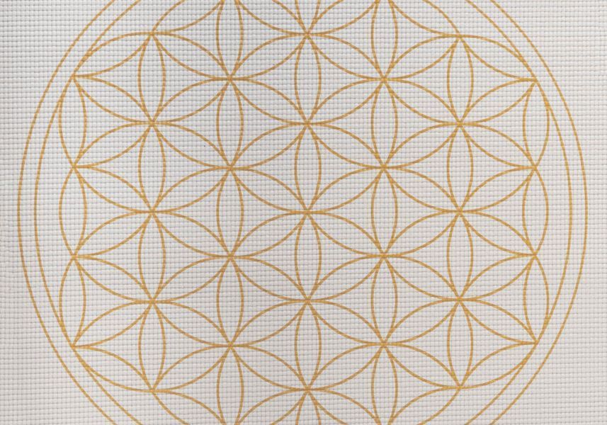 Килимок для йоги Bodhi Leela Flower of Life срібна хмара 183x60x0.45 см 896scb фото