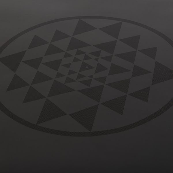 Килимок для йоги Bodhi Phoenix Travel Alignment-Yantra (чорний) 185x66x0.2см 633SA фото