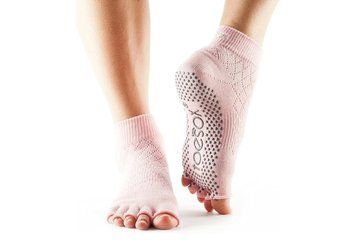 Носки для йоги ToeSox Half Toe Ankle Grip Fishnet Kiss M (39-42.5) 841090100856 фото