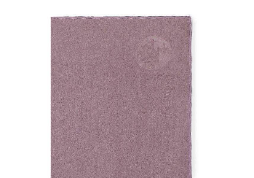 Йога-рушник для рук Manduka eQua Hand Towel Elderberry 67x40 см 211011460 фото