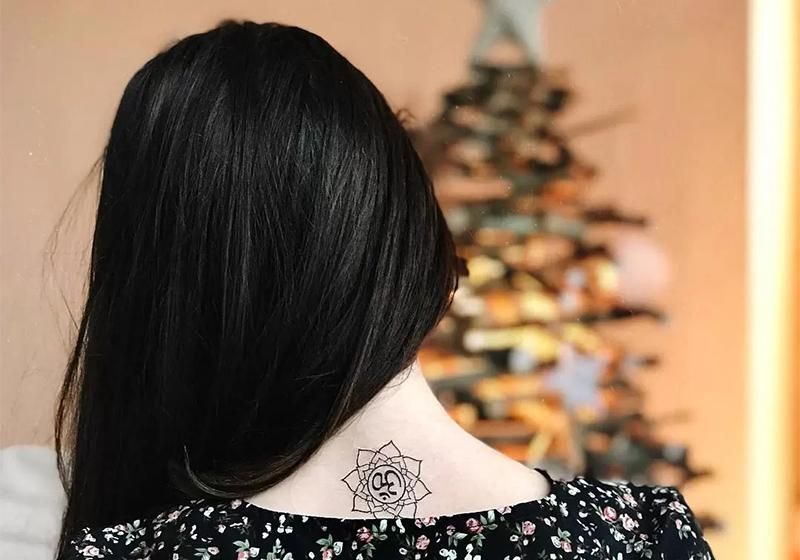 Temporary tattoo of the OM symbol ArleySign 55x55 mm