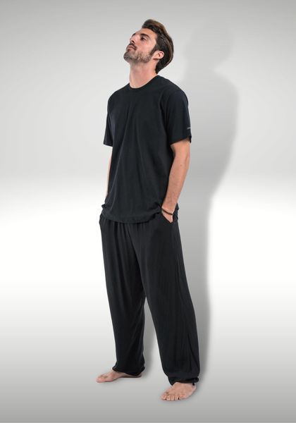 Свободные однотонные штаны Base RAO WEAR унисекс OneSize рост 155-165 см черный rw402Bblk1 фото
