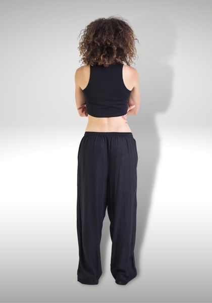 Свободные однотонные штаны Base RAO WEAR унисекс OneSize рост 155-165 см черный rw402Bblk1 фото